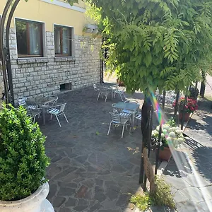 Hotel La Pina