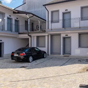 מלון דירות Home Hotel, Senago