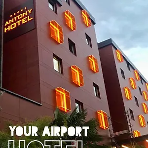 Antony - Venice Airport מלון קמפלטו